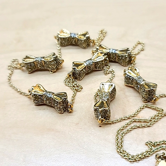 $158 Kate Spade "TAKE A BOW" Gold Stations XL Necklace w Cubic Zirconia Bows! - Picture 11 of 14